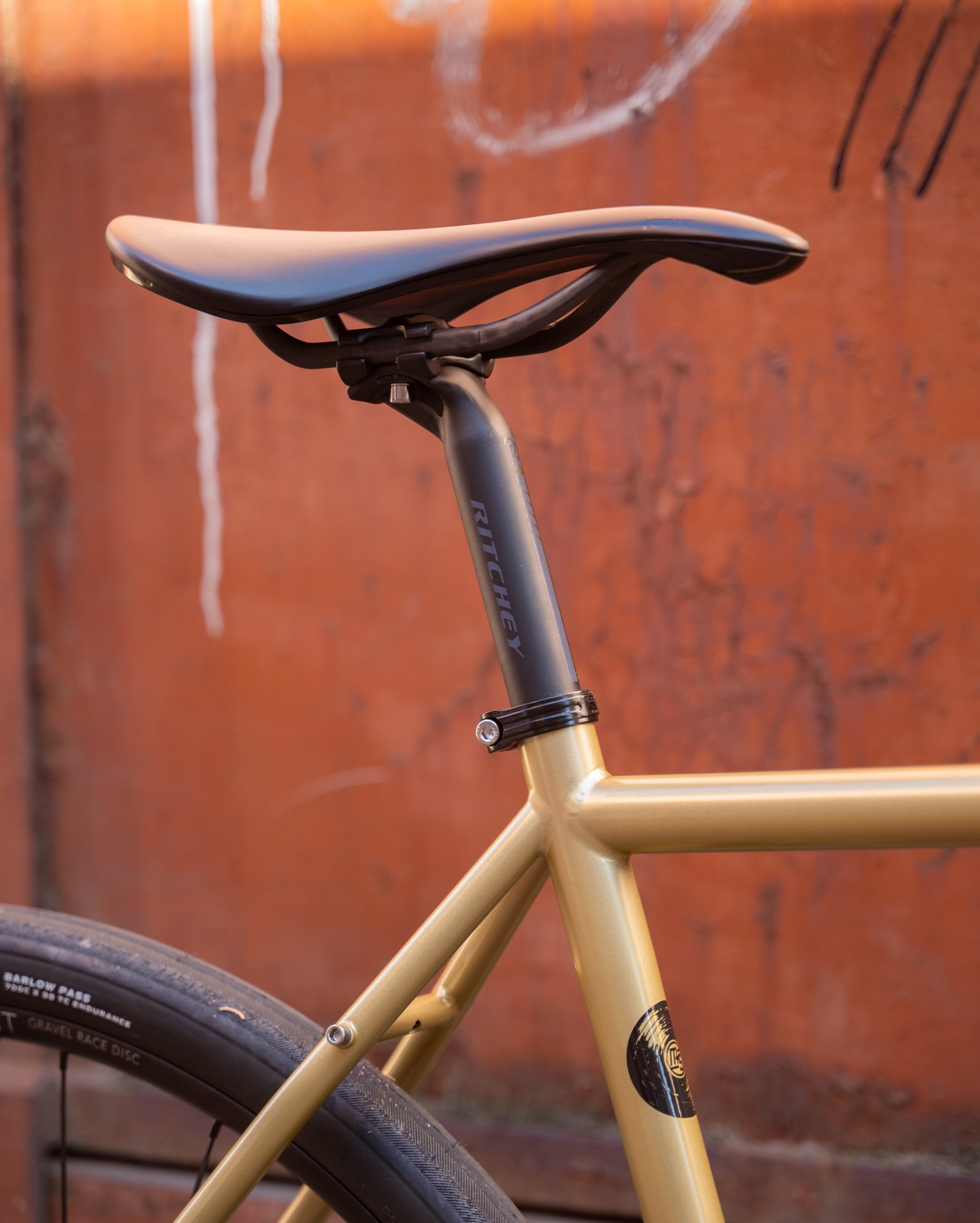 _seatpost.jpg